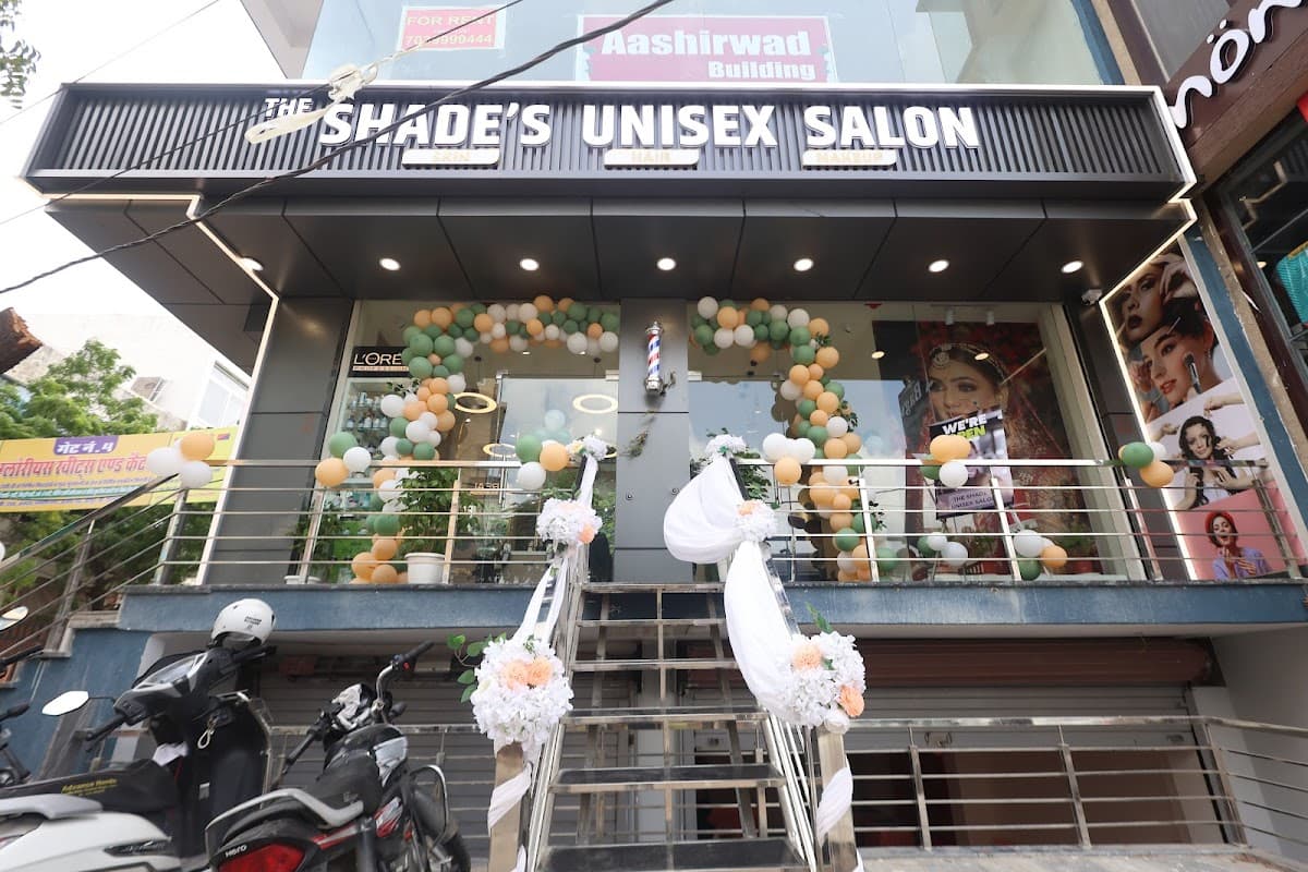 The Shade’s Unisex Salon