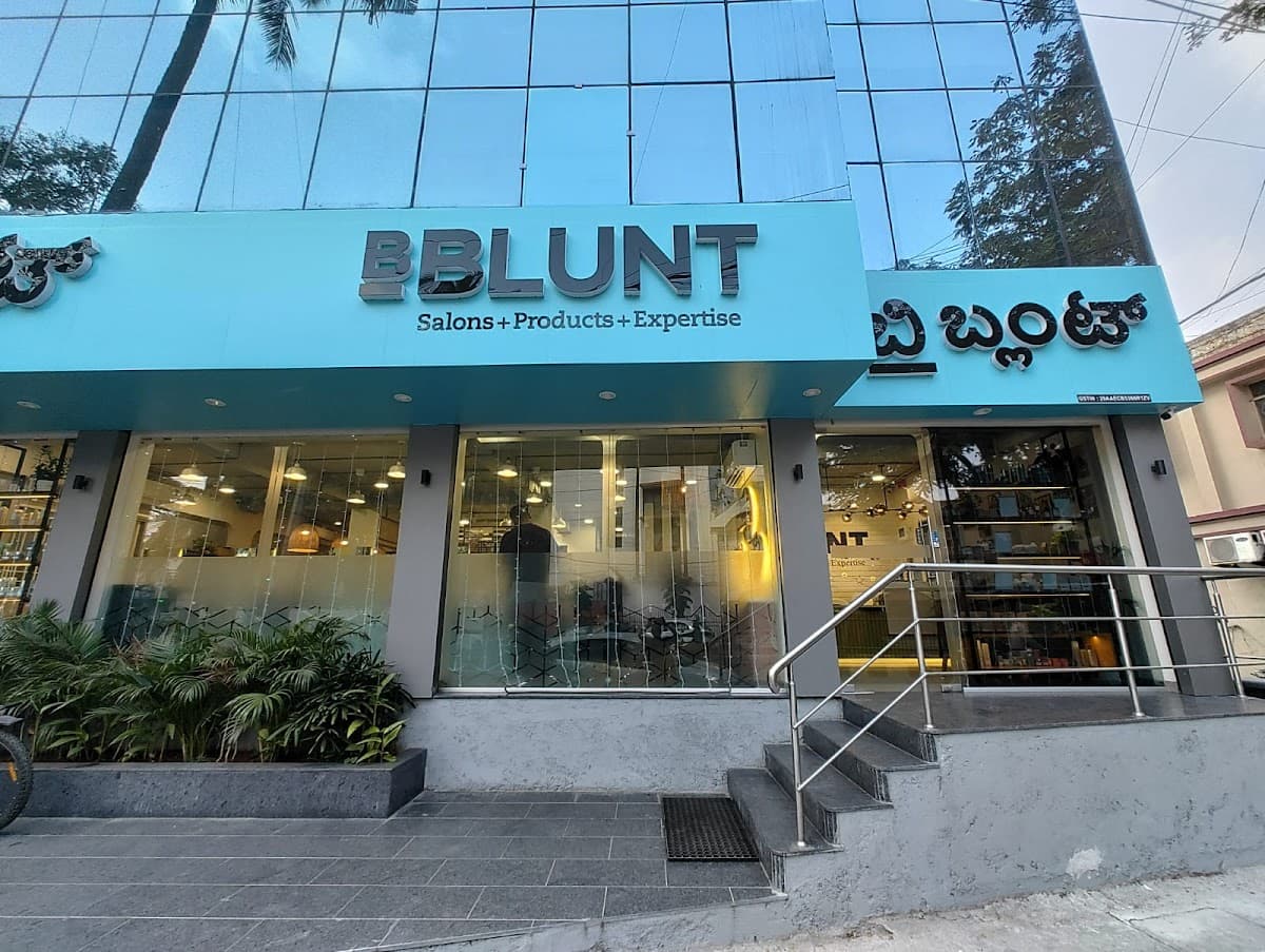 BBLUNT Salon - Halasuru, Bengaluru