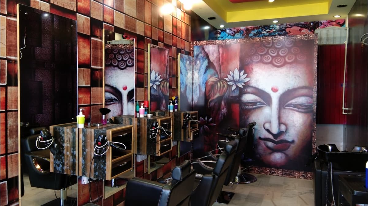 #O2 unisex salon & academy