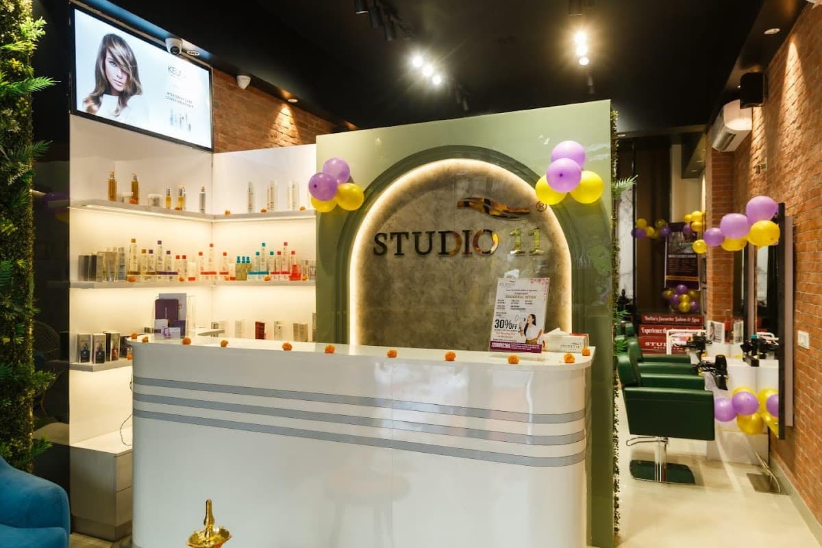 Studio11 Salon Spa Jagdeopath