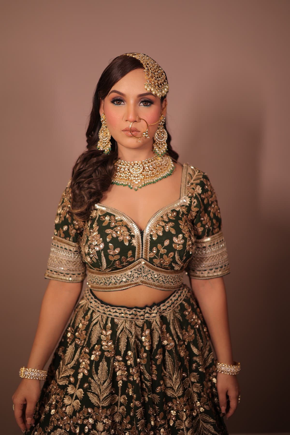 Sakshi Gupta Makeup Studio & Academy - Best Bridal Makeup Artist | Sakshi Gupta Makeup Artist | Makeup Artist in Ludhiana