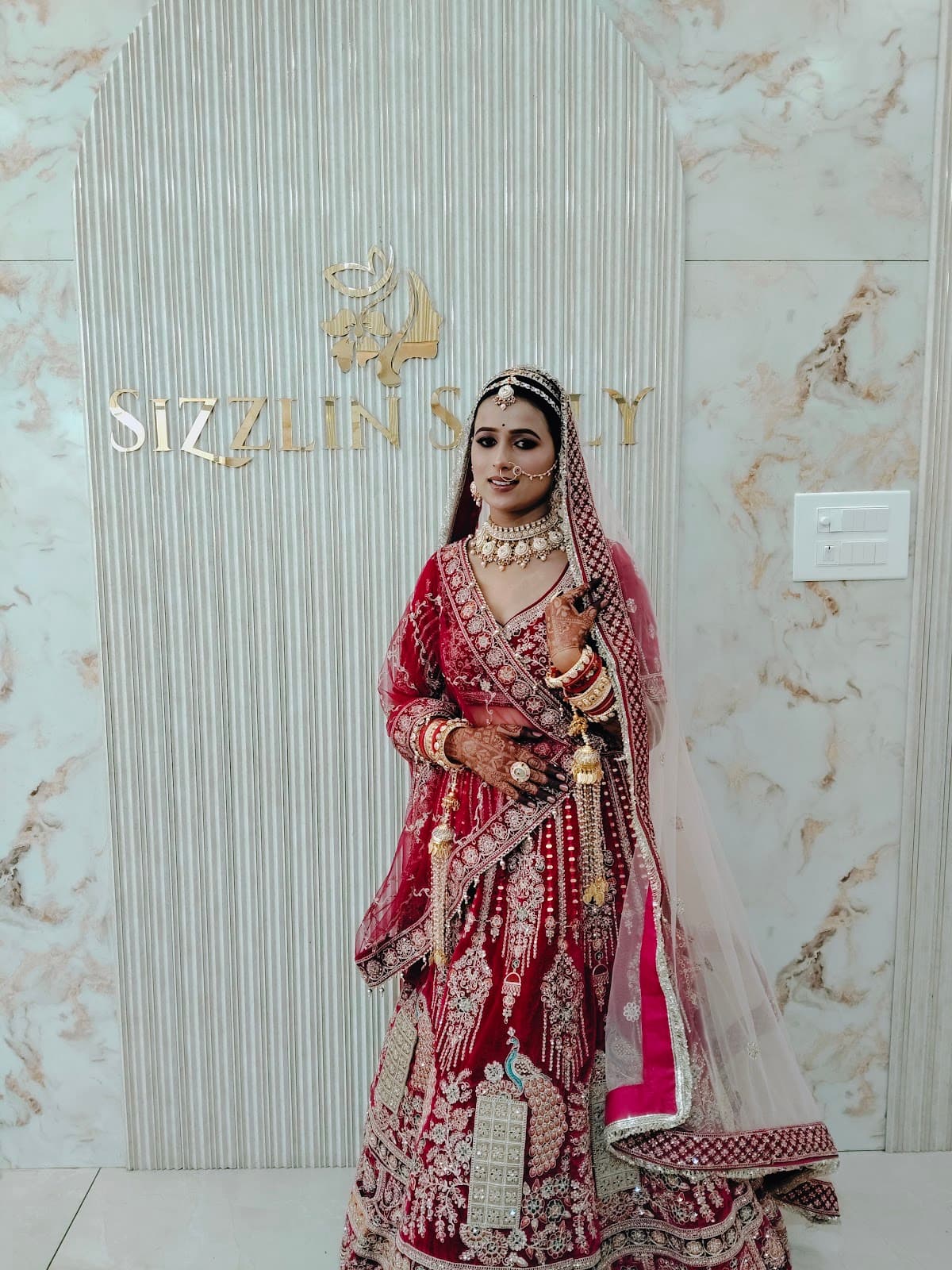 Sizzlin sally Sunita makeovers & academy - makeup artist in Jaipur, bridal makeup, beauty parlour