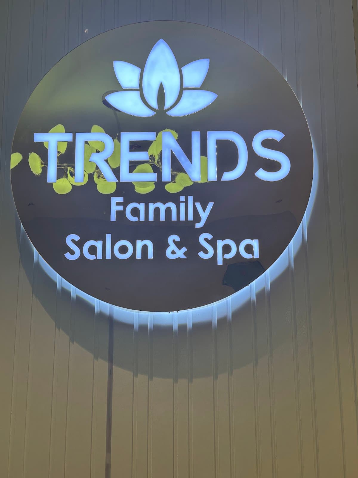 Pro Trends Family Salon