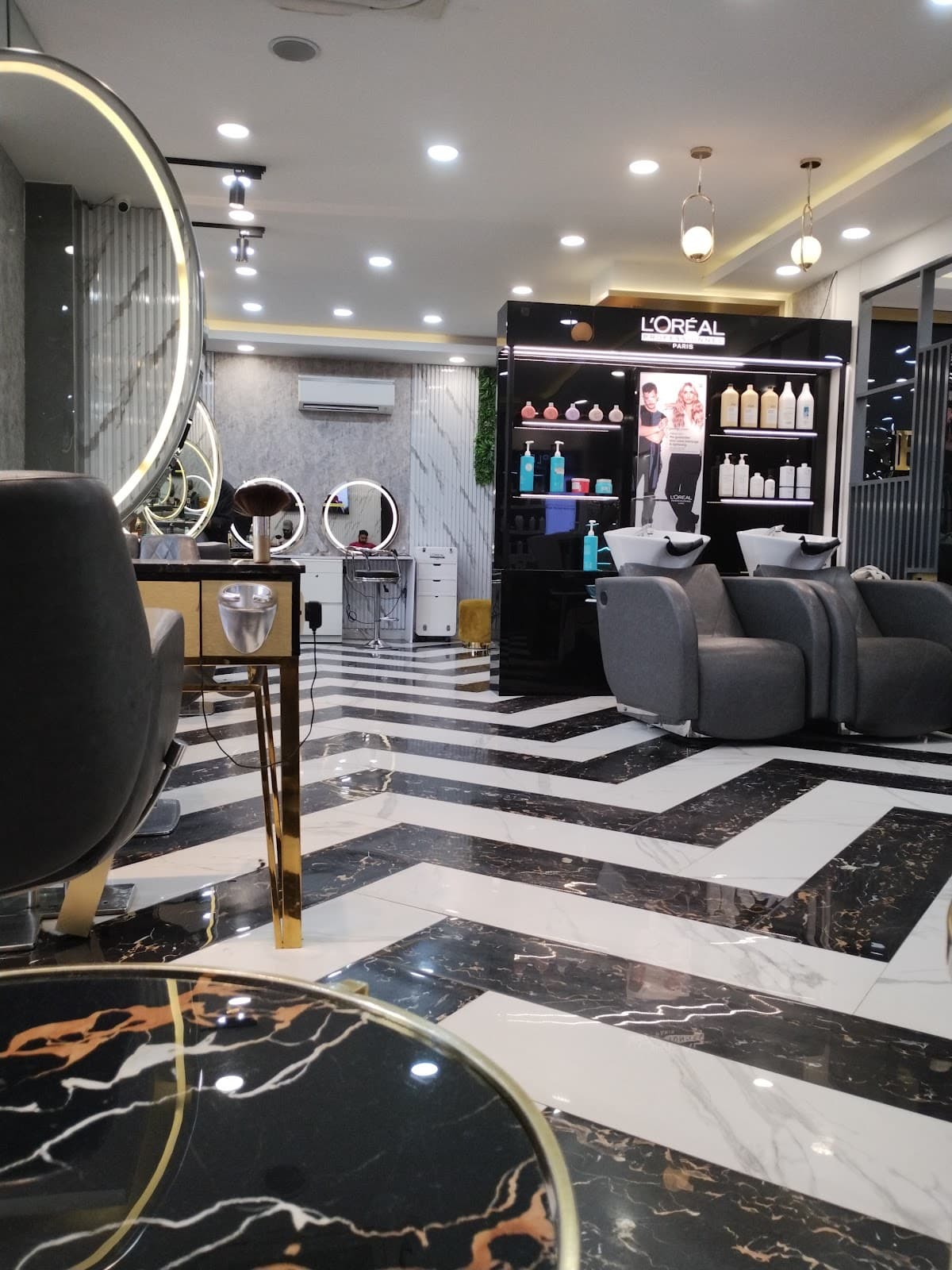 Hair Masters Jammu | Luxury Salon
