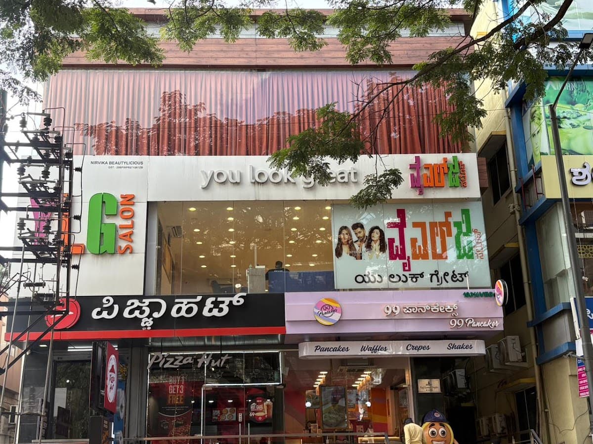 YLG Salon / Kengeri