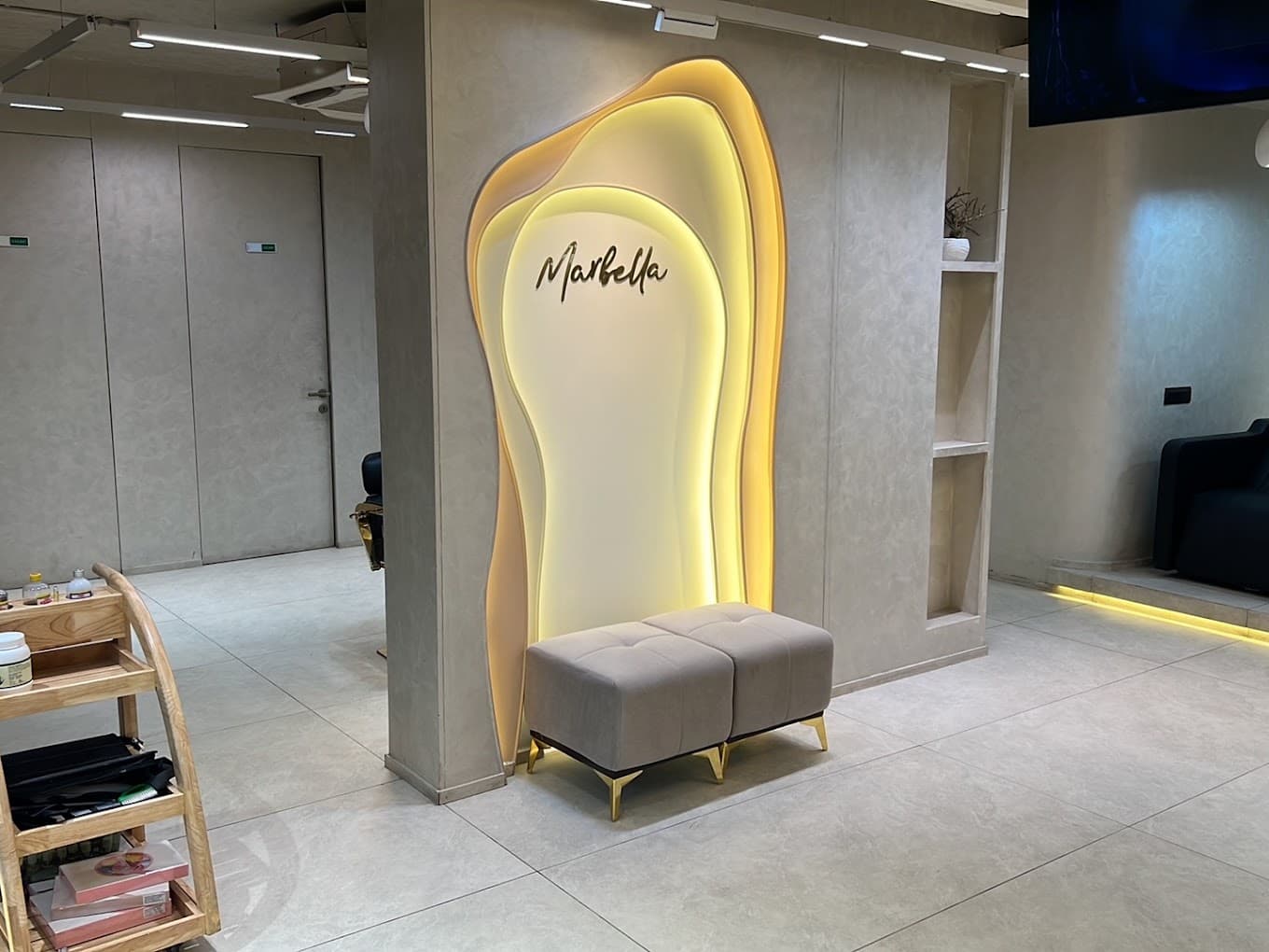 Marbella Salon