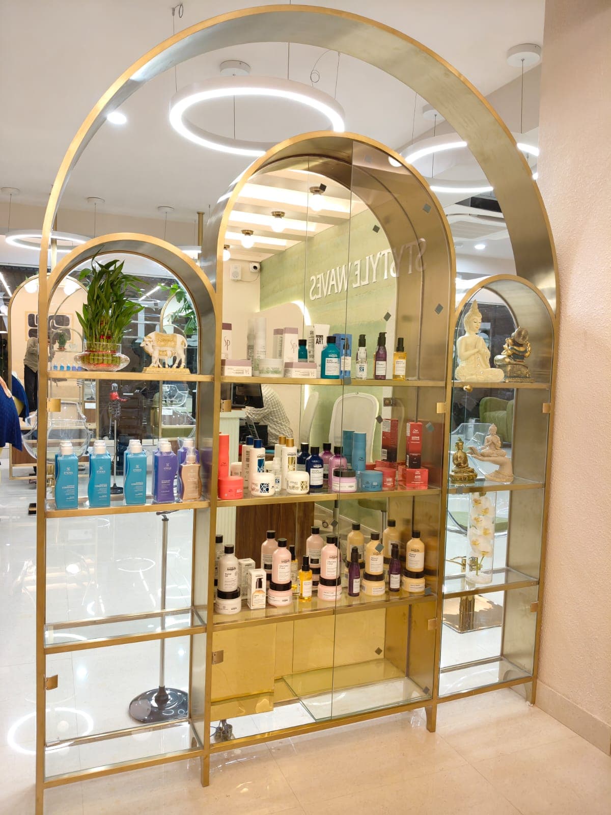 Style Waves Unisex salon & Beauty studio