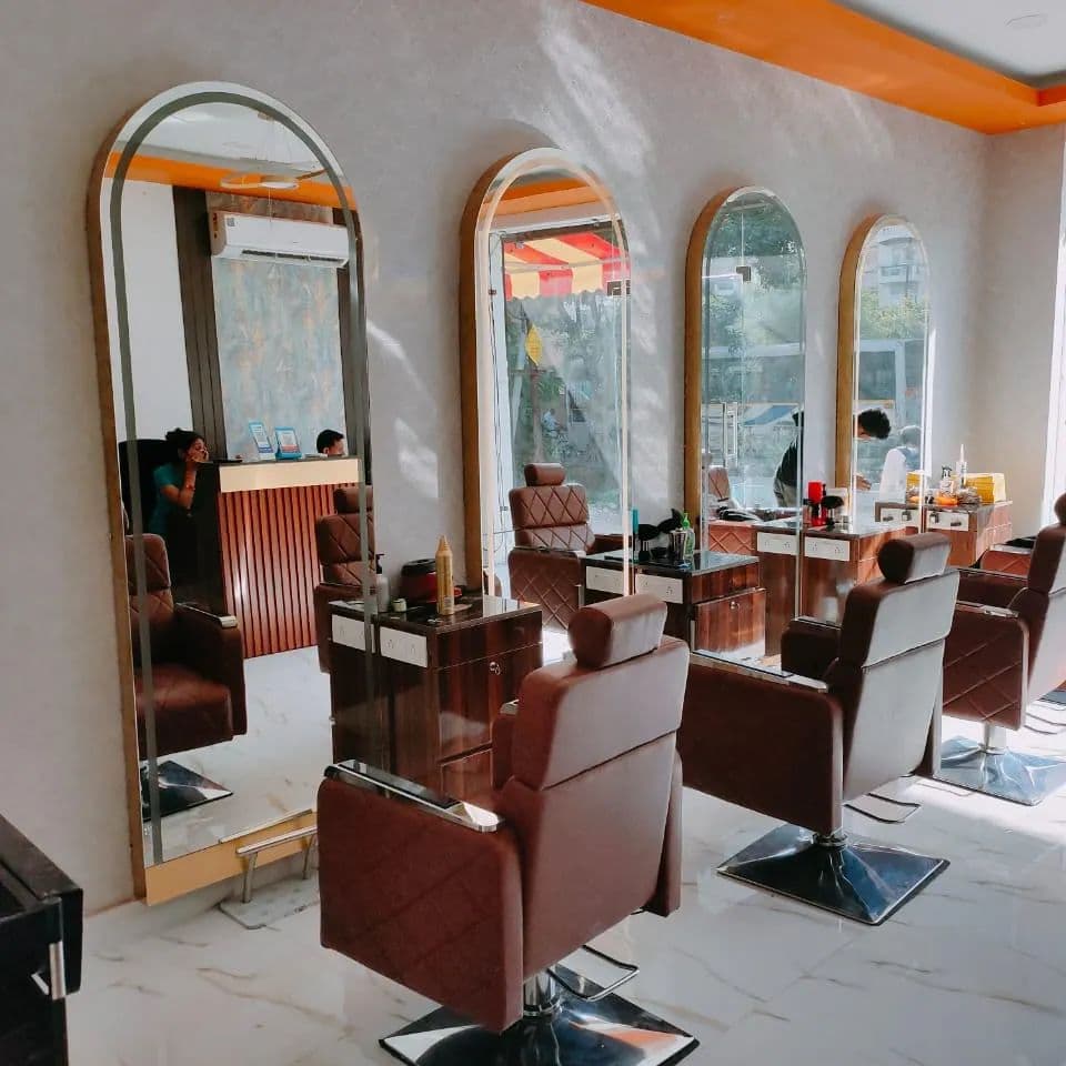 Beyond Beauty Ladies Salon