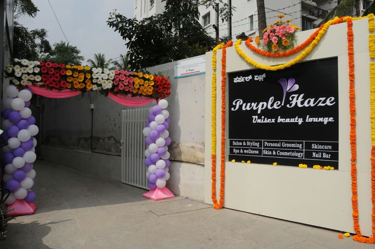 Purple Haze Unisex Beauty Lounge
