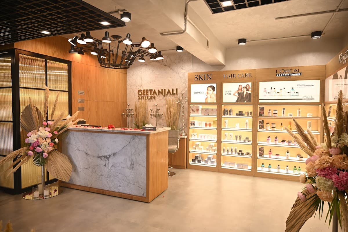 Geetanjali Salon - Barewal Awana, Ludhiana