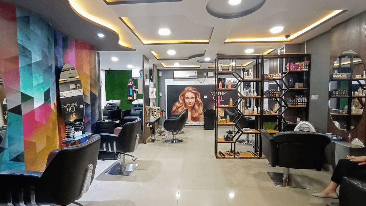 Salon 101 | Brookfield