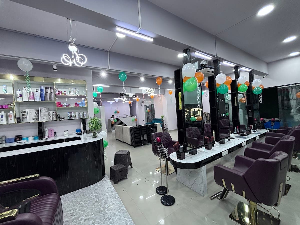 CUT ME GOOD SALON