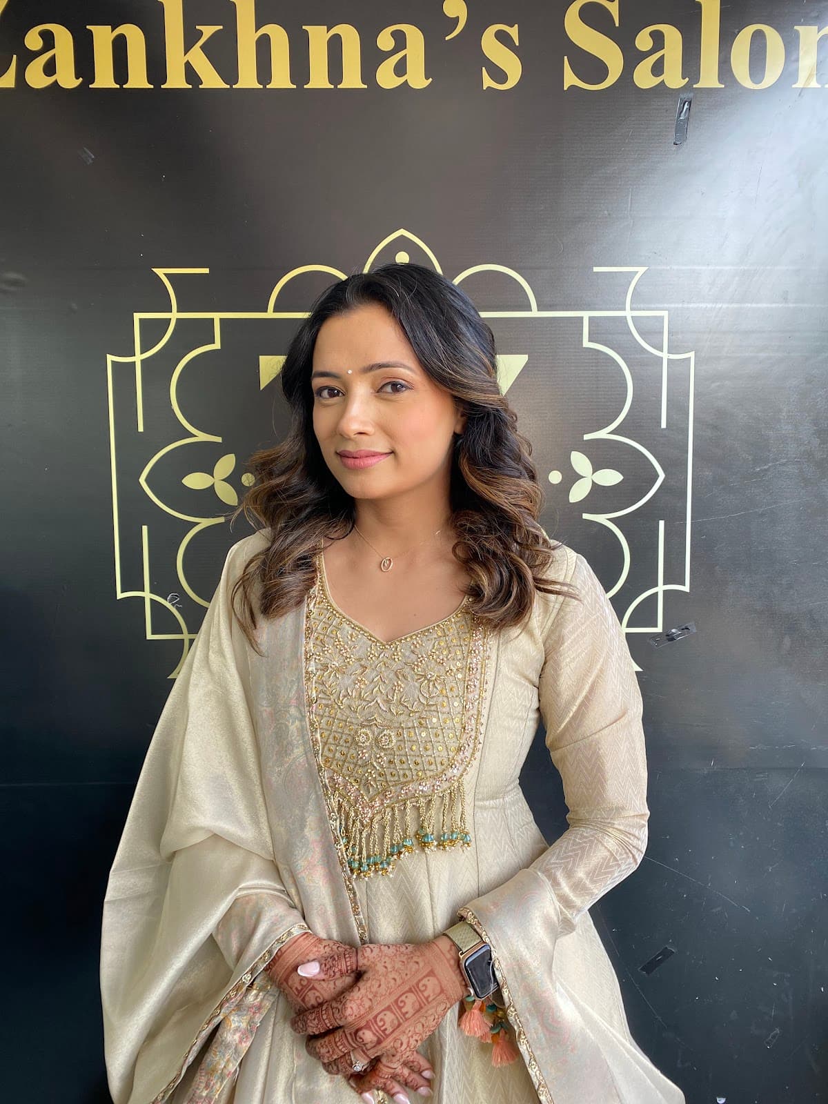 Zankhna salon ( Anmol Branch )