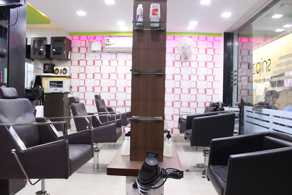 Snipz Unisex Beauty Salon