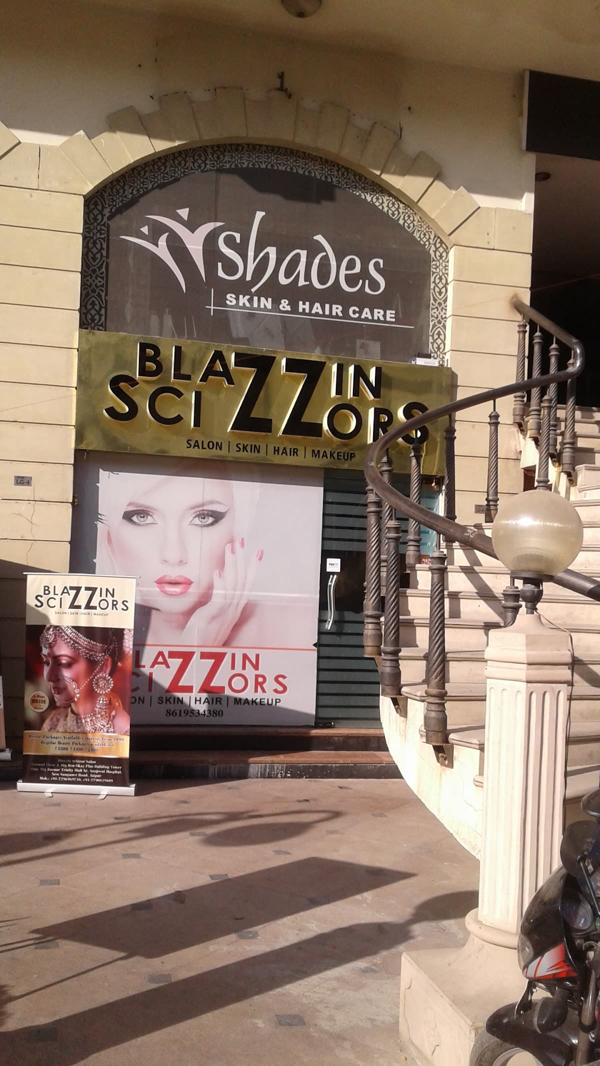 Blazzin Scizzors Salon- Best Makeup Artist In Jaipur, Bridal Makeup Artist In Jaipur
