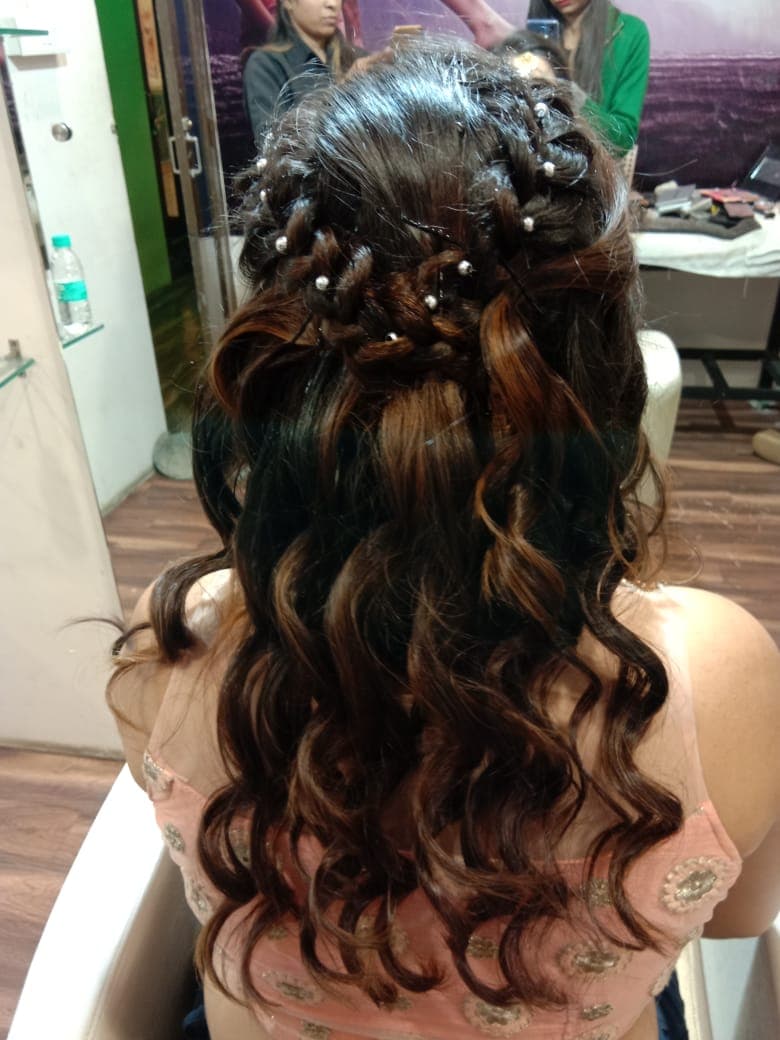 Best beauty home salon dehradun