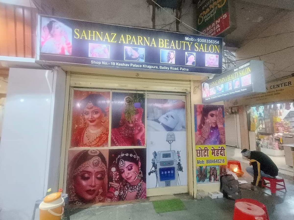 Shahanaz aparna beauty salon , this salon in west bridal makeup artist