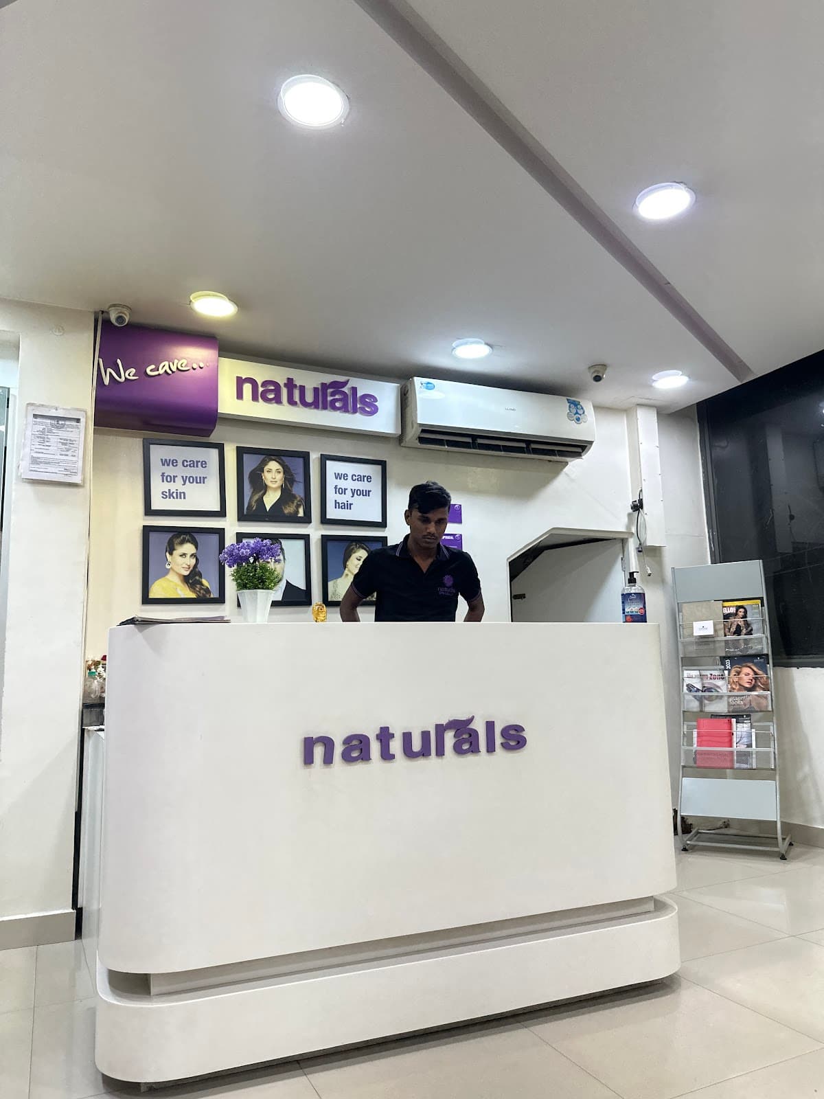 Naturals Salon