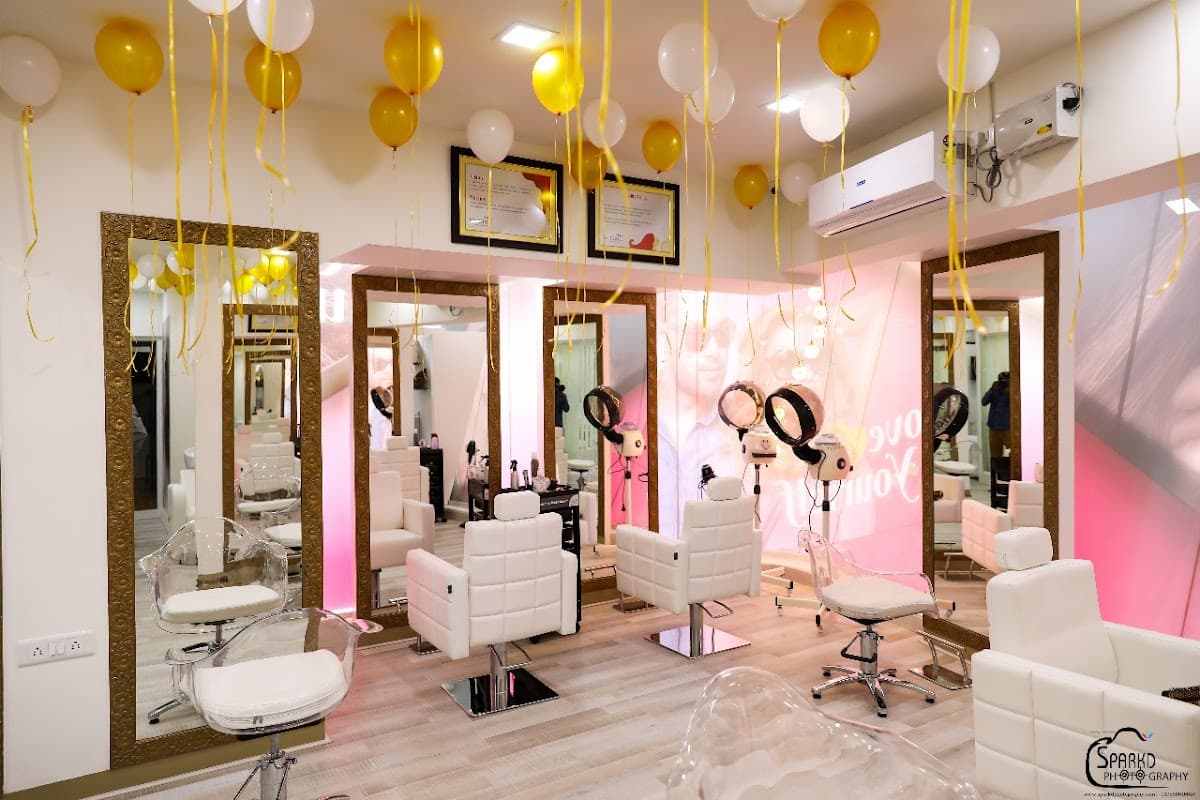STUDIO@11 Family Salon & Spa Basaveshwaranagar