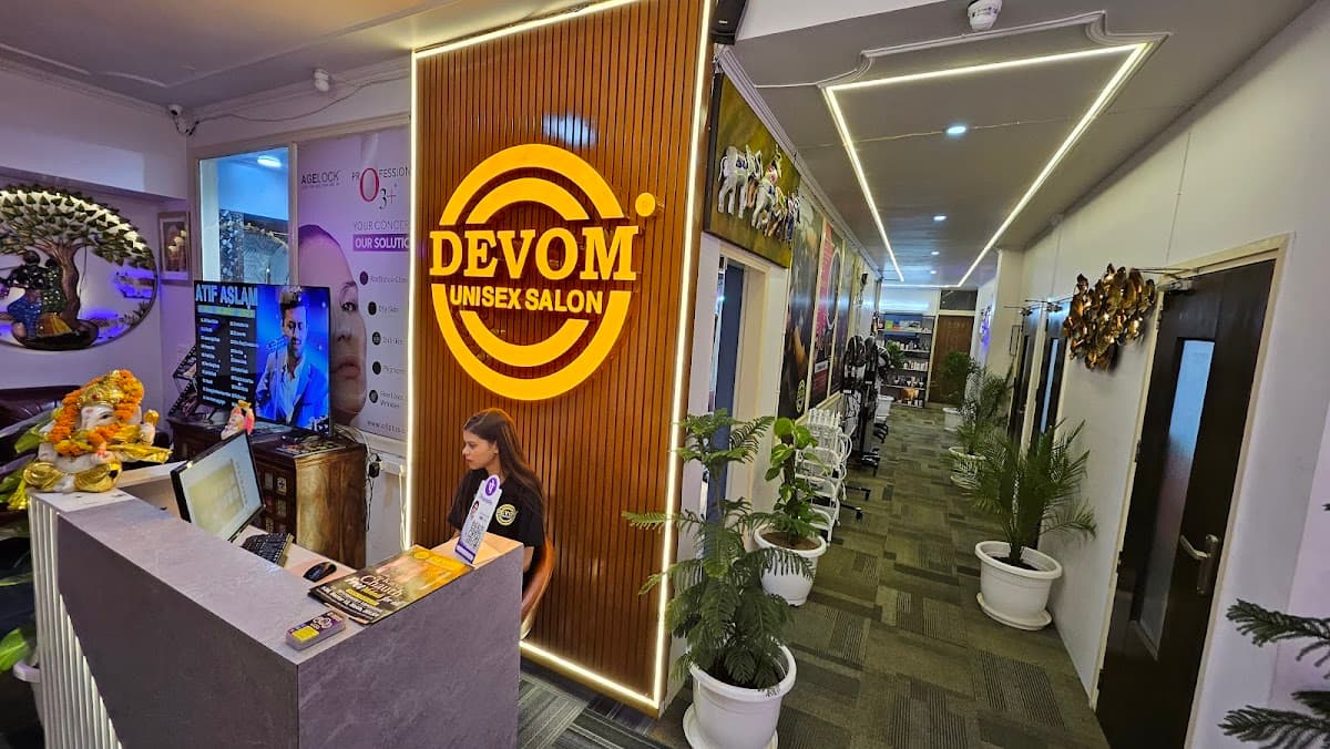 DEVOM LUXURY UNISEX SALON