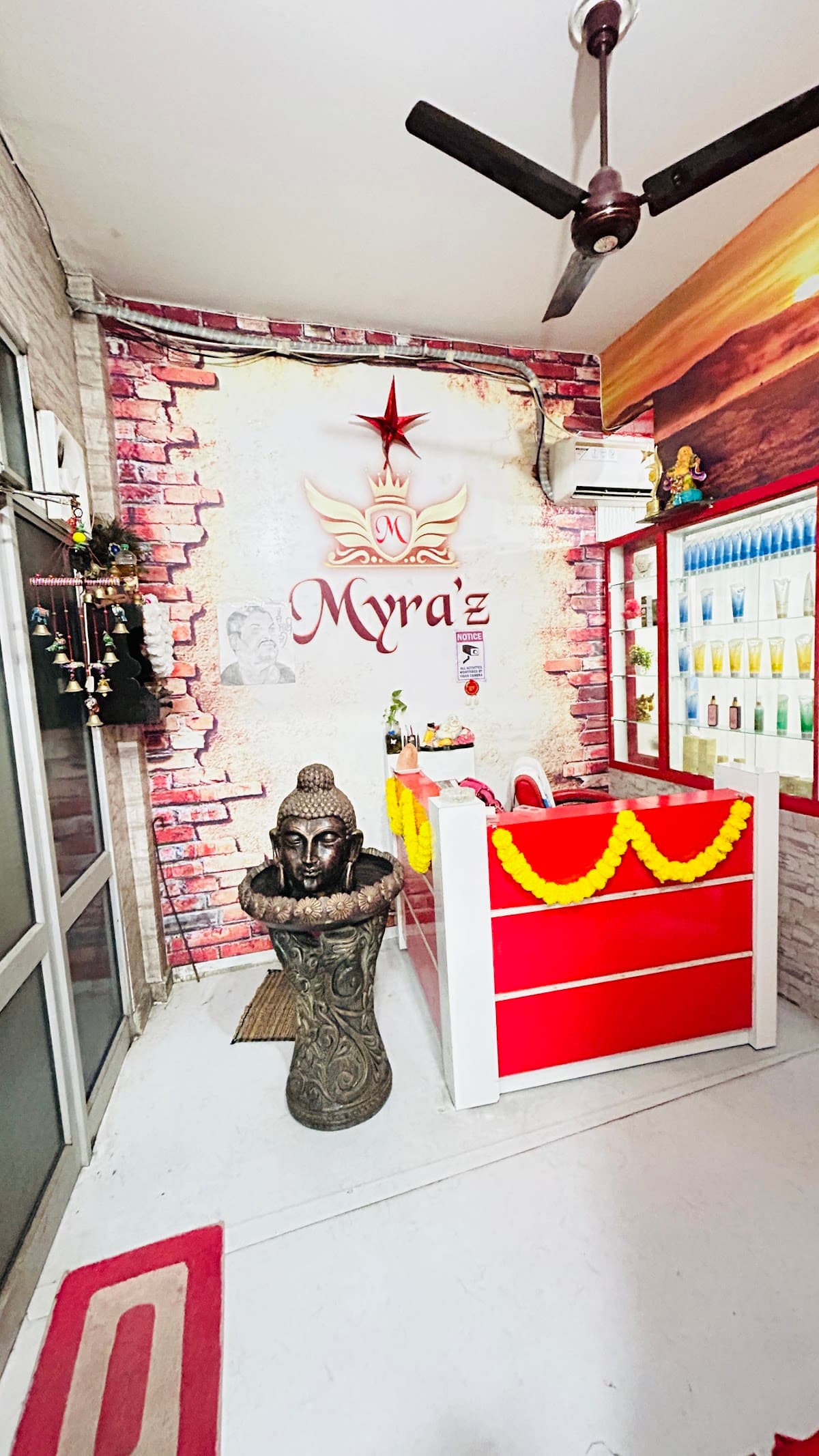Myra'z salon and institute