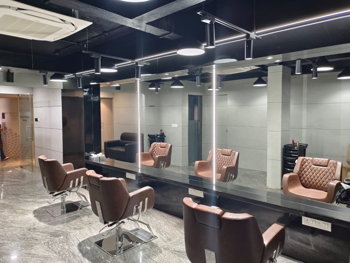 Naturals Salon