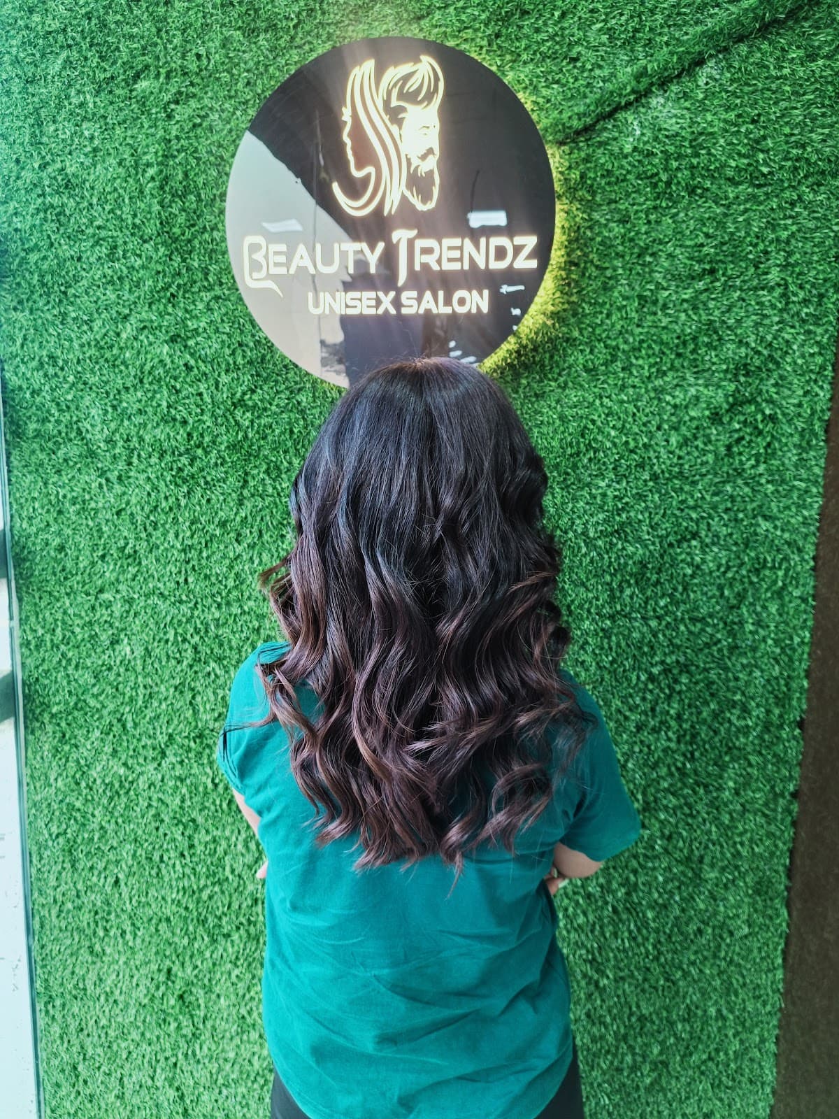 Beauty Trendz Unisex Salon