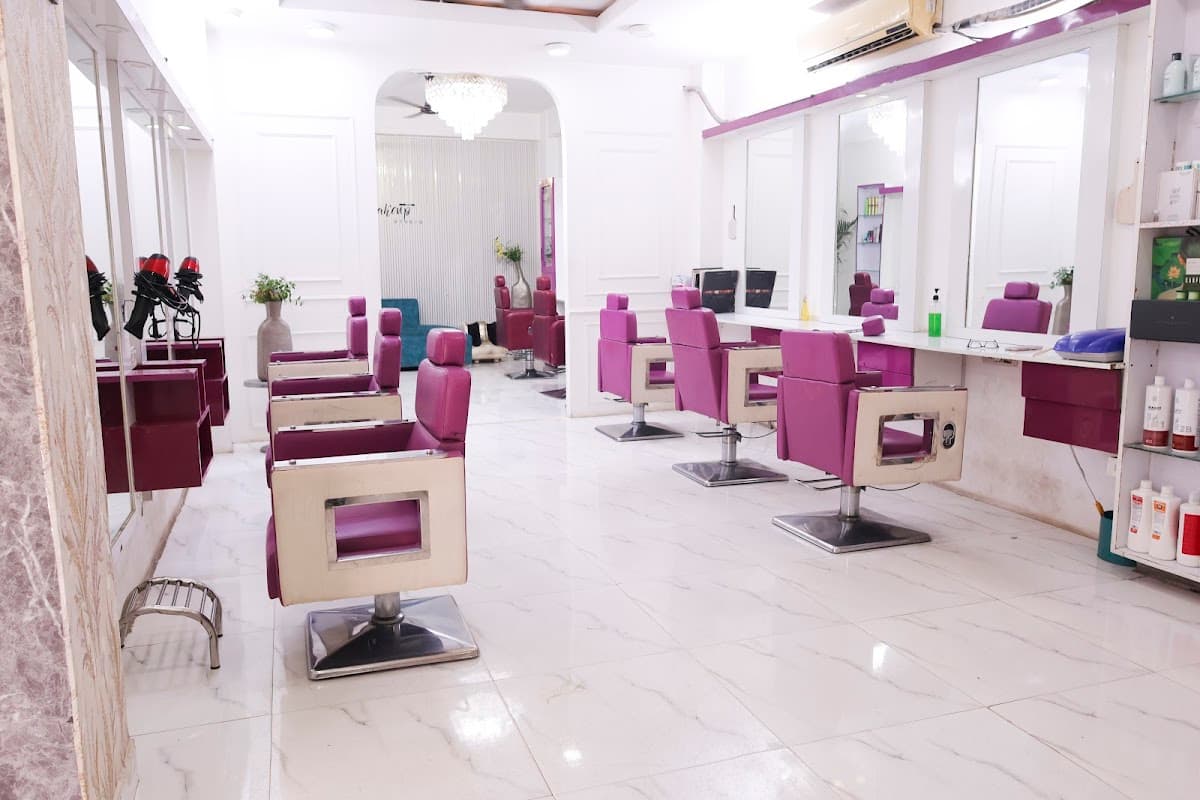 The Beauty Lounge - Best Unisex salon Sector 27 | Best Parlour |