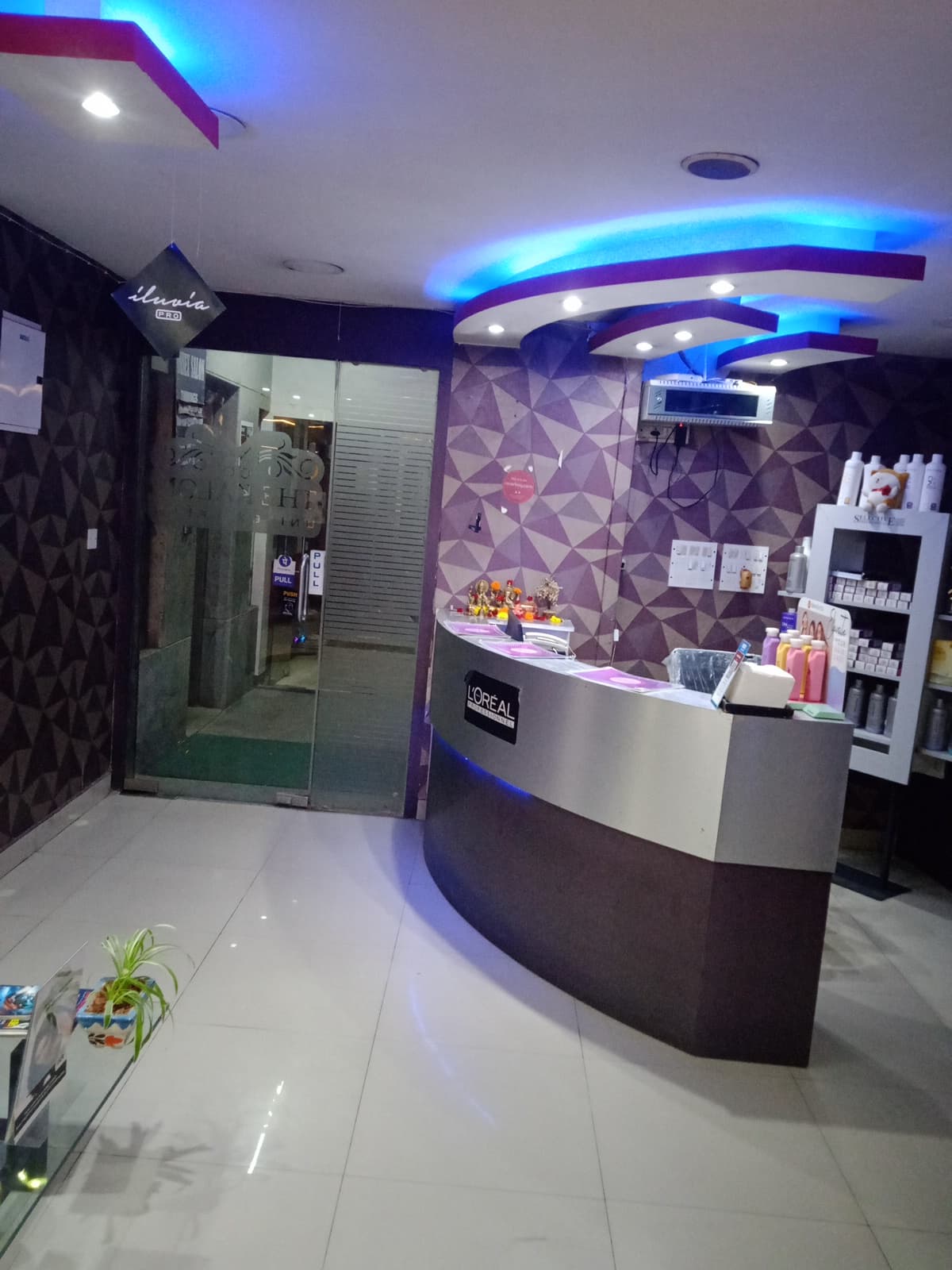 The Kalon Unisex Salon, Electronic city