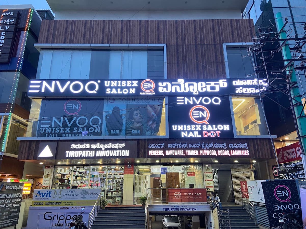 Envoq Salon - Ullal