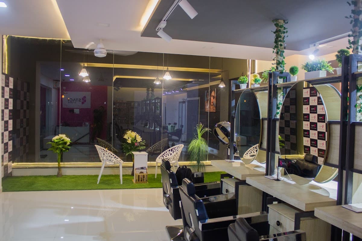 Staci Studio Basaveshwaranagar - Makeup, Unisex Salon and Spa
