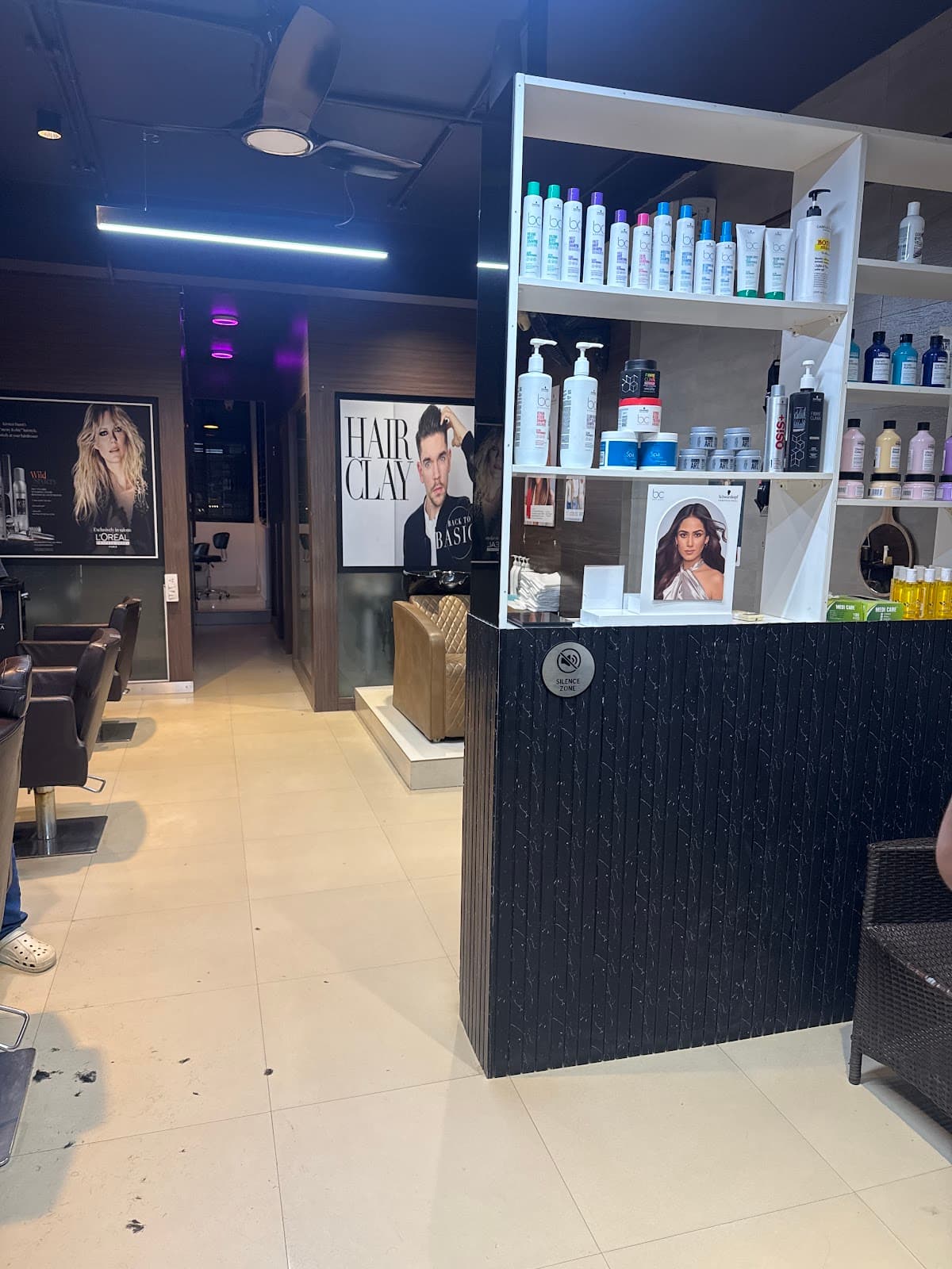 Hair Plaza Luxury Family Salon