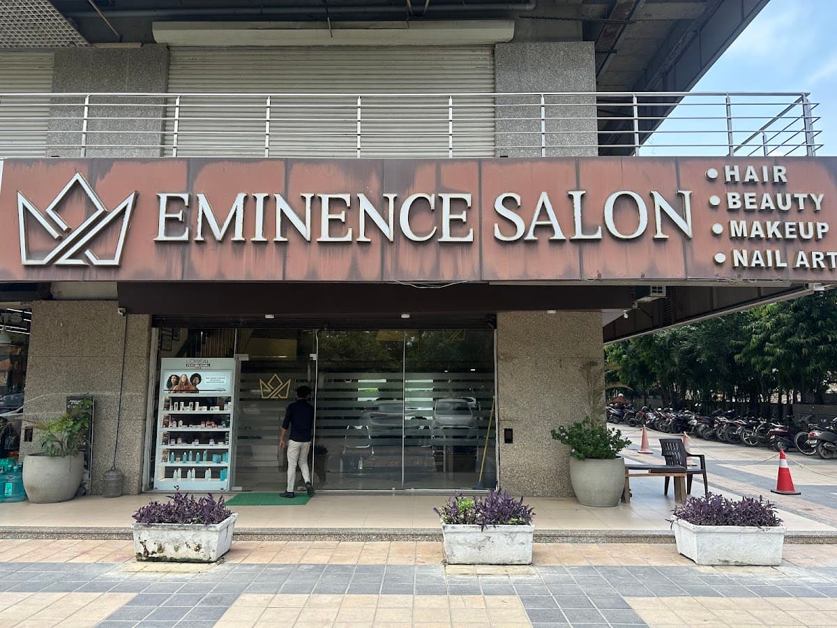 EMINENCE SALON