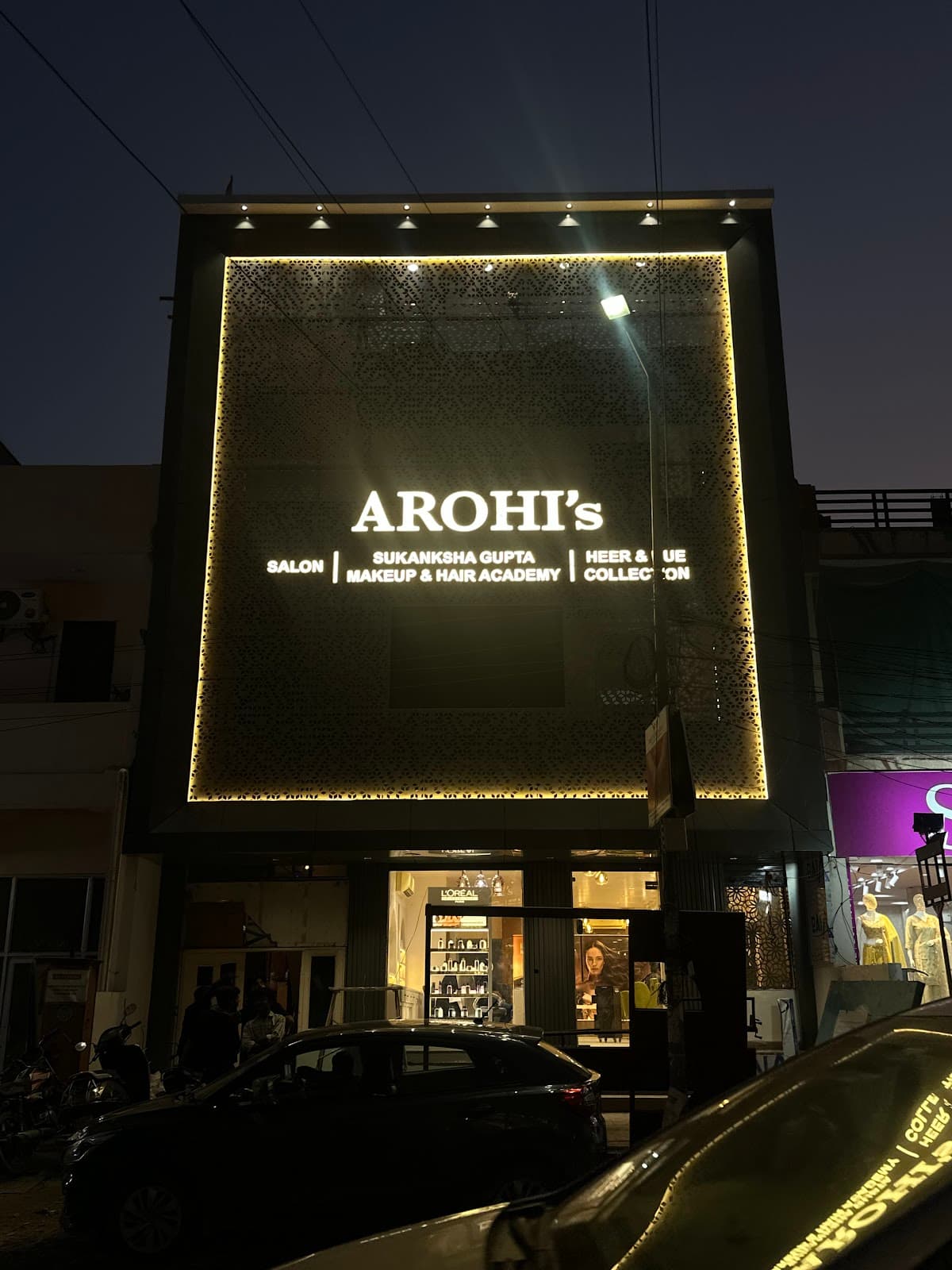 Arohi's Salon by Sukanksha Gupta