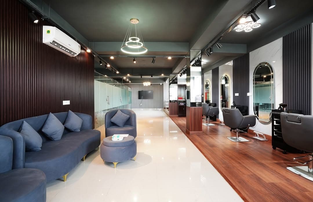 DS SALON & ACADEMY