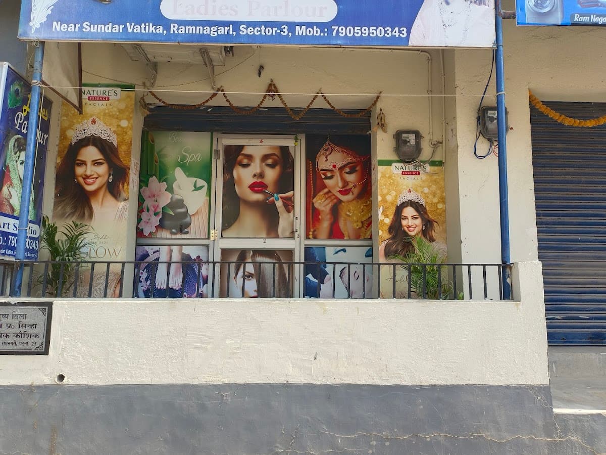 Art studio ladies parlour