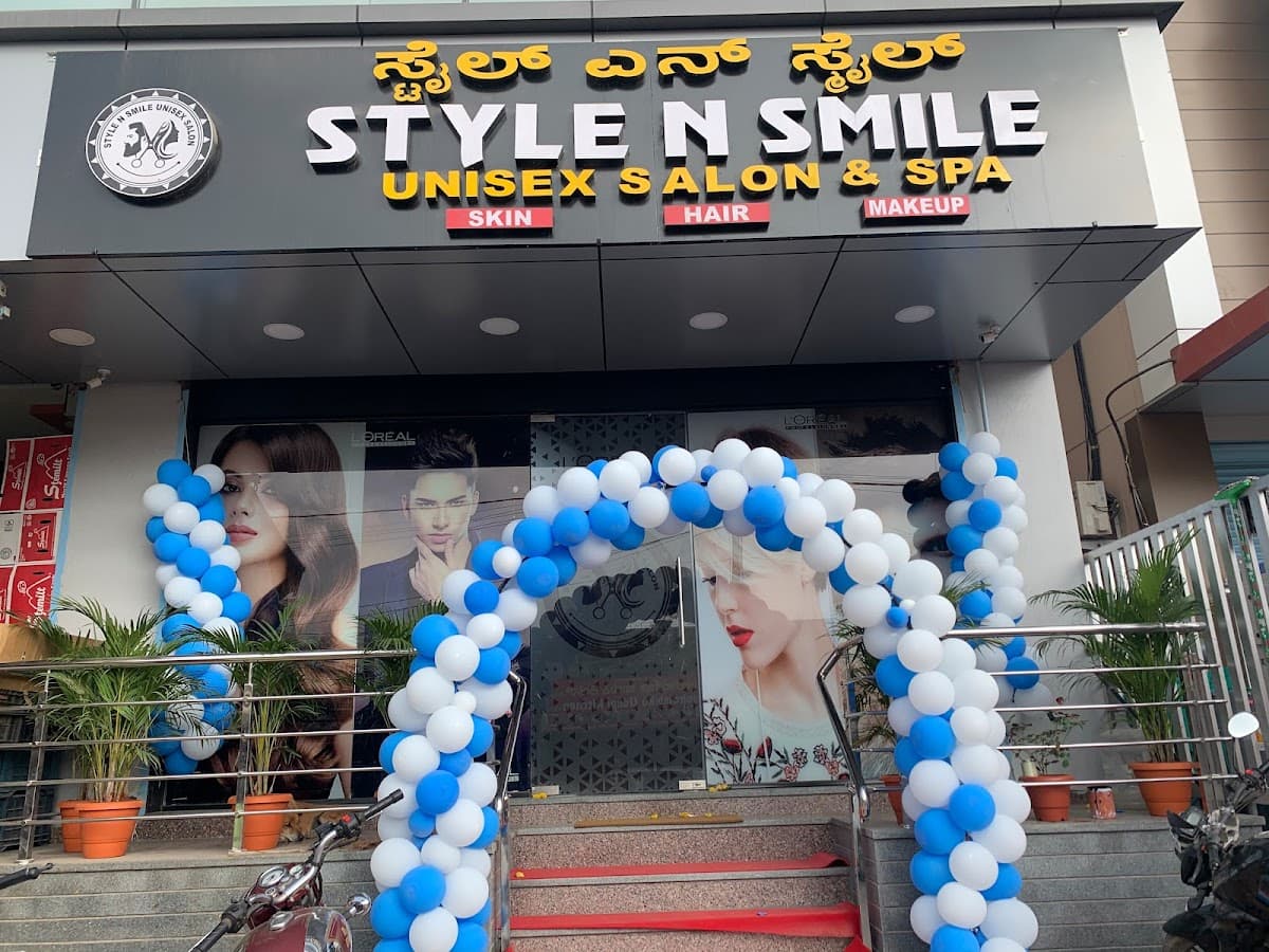New Style N Smile Unisex Salon