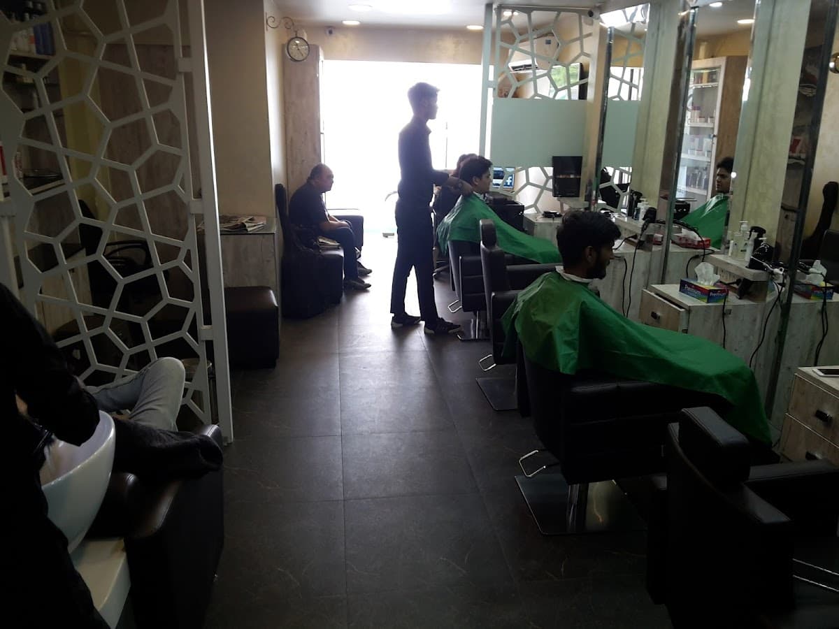 MOJO Unisex Salon
