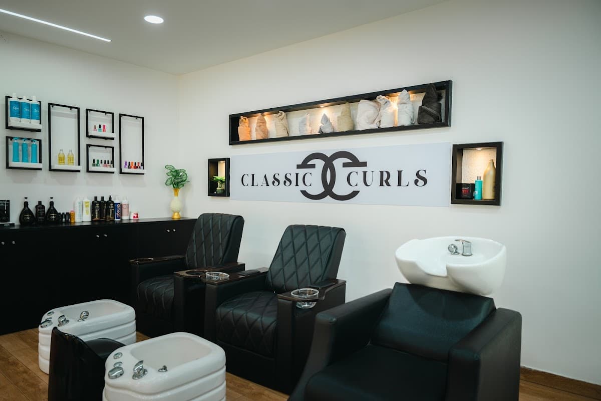 Classic Curls Family Salon