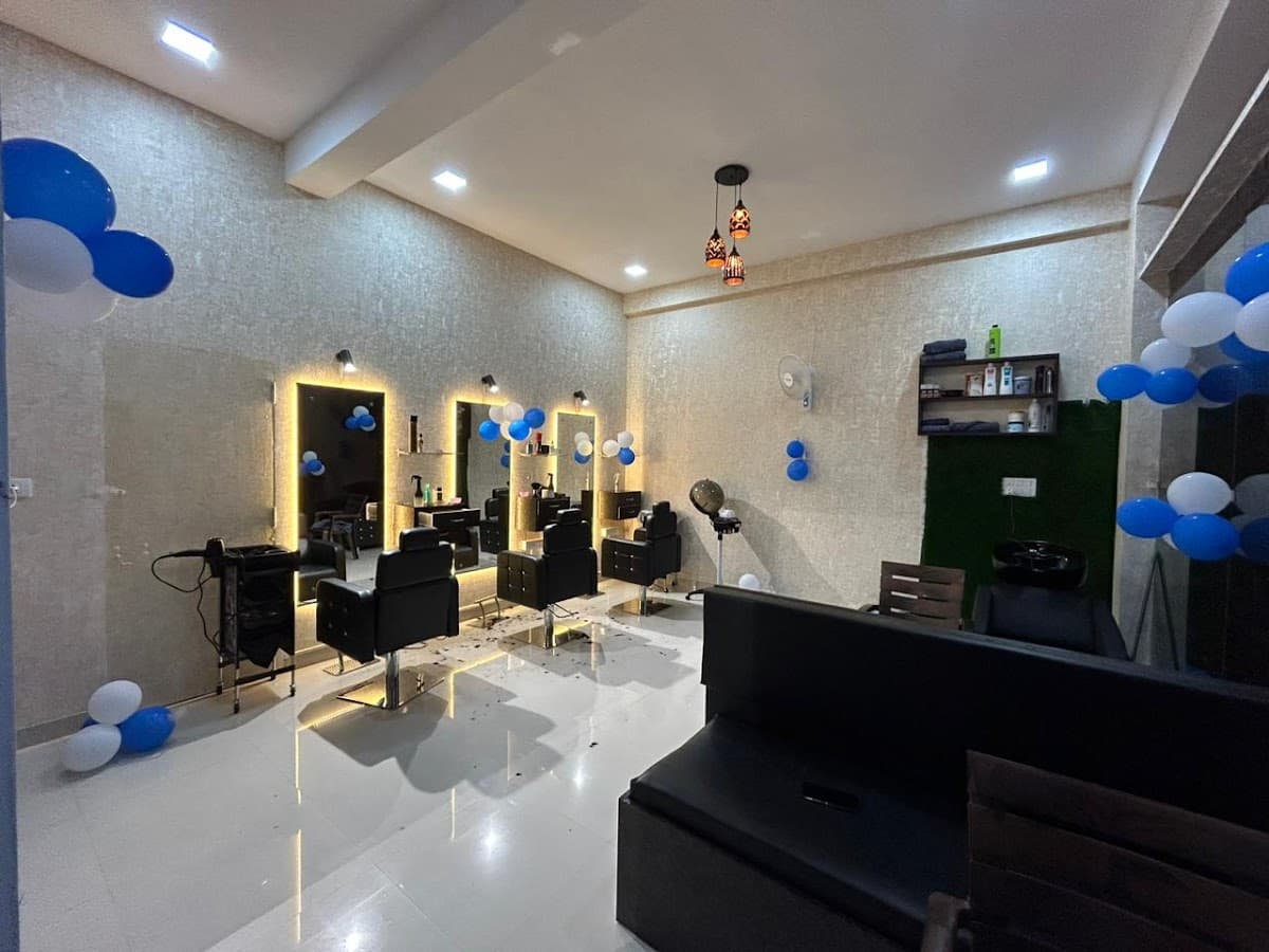 The Royal Beauty Unisex Salon Hair Skin & Makeup