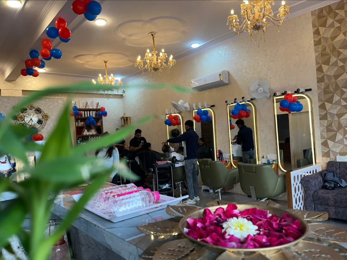 Style A Major unisex salon
