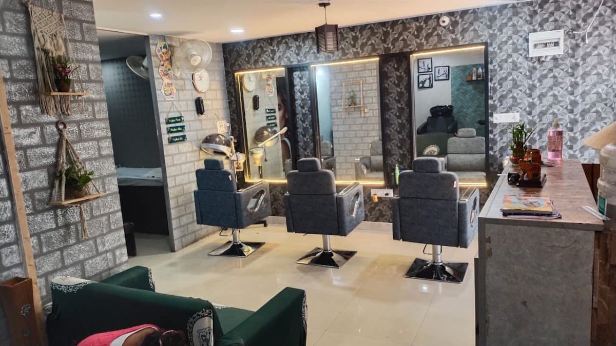 H2O Unisex salon(Mahadevapura)