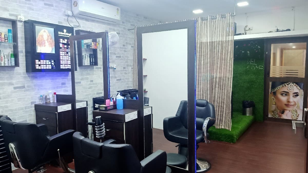 Pinkk Bluue Lounge