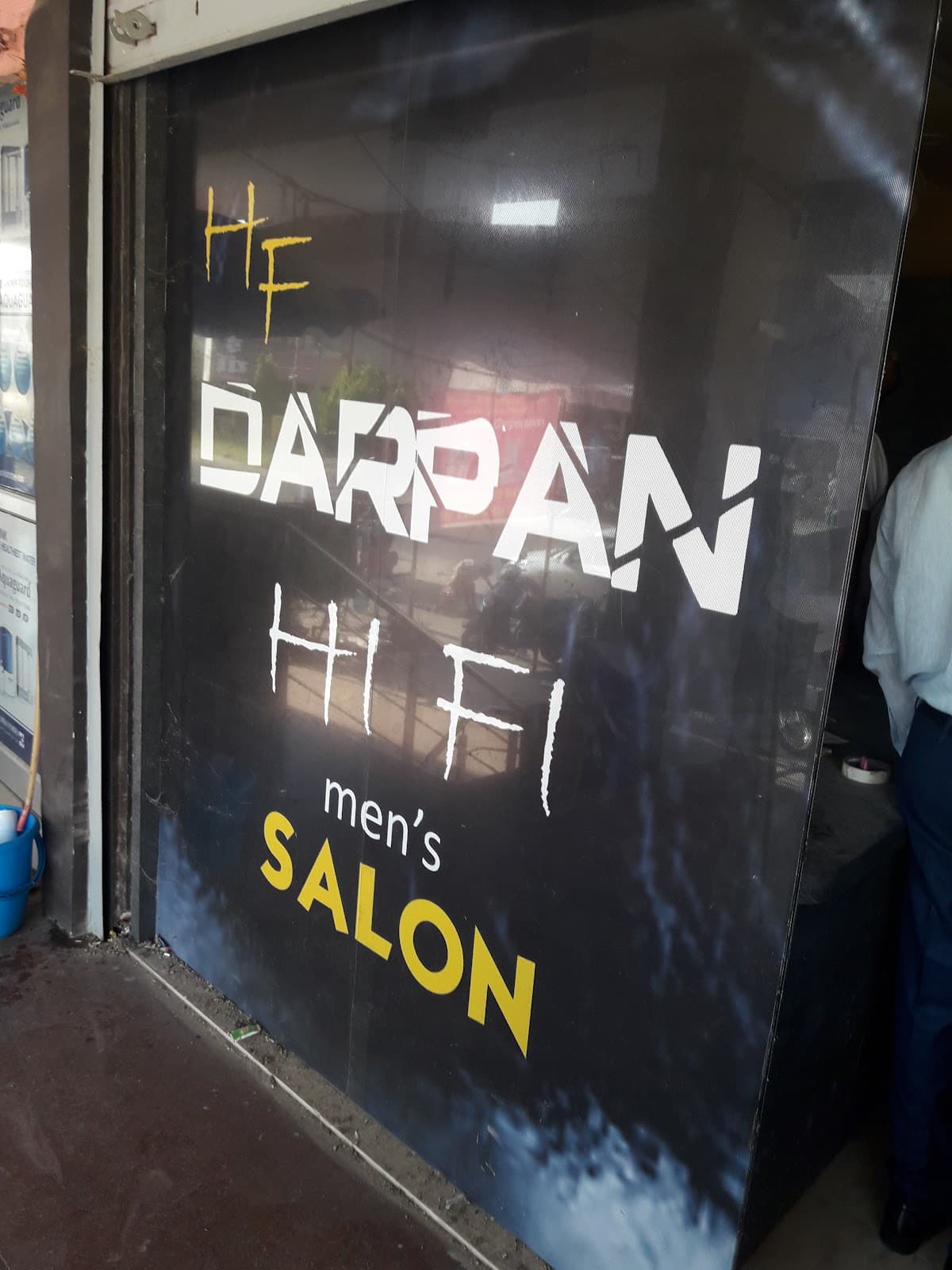 Hi Fi Darpan Mens Saloon