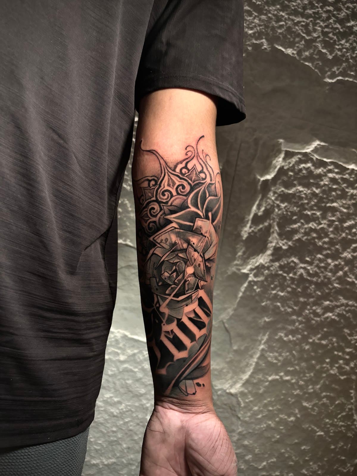 Crazy Ink Tattoo And Body Piercing Studio