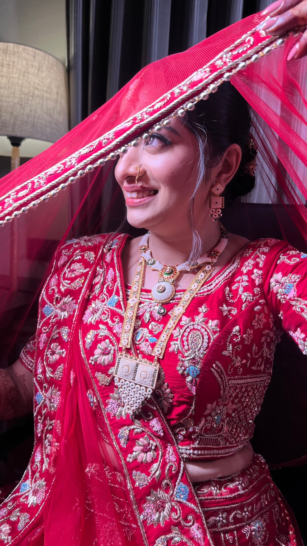 Shades unisex salon Nirman nagar, chain salon