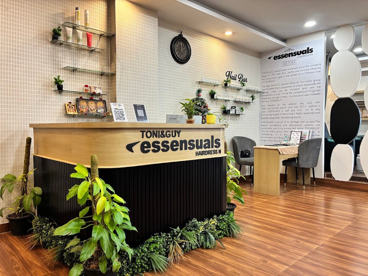 TONI and GUY Essensuals GR Sinvillas Budigere Cross