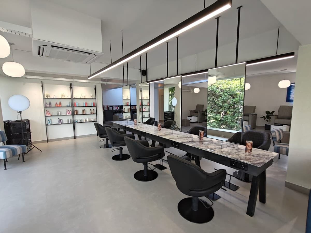 Straight Salon, Jayanagar