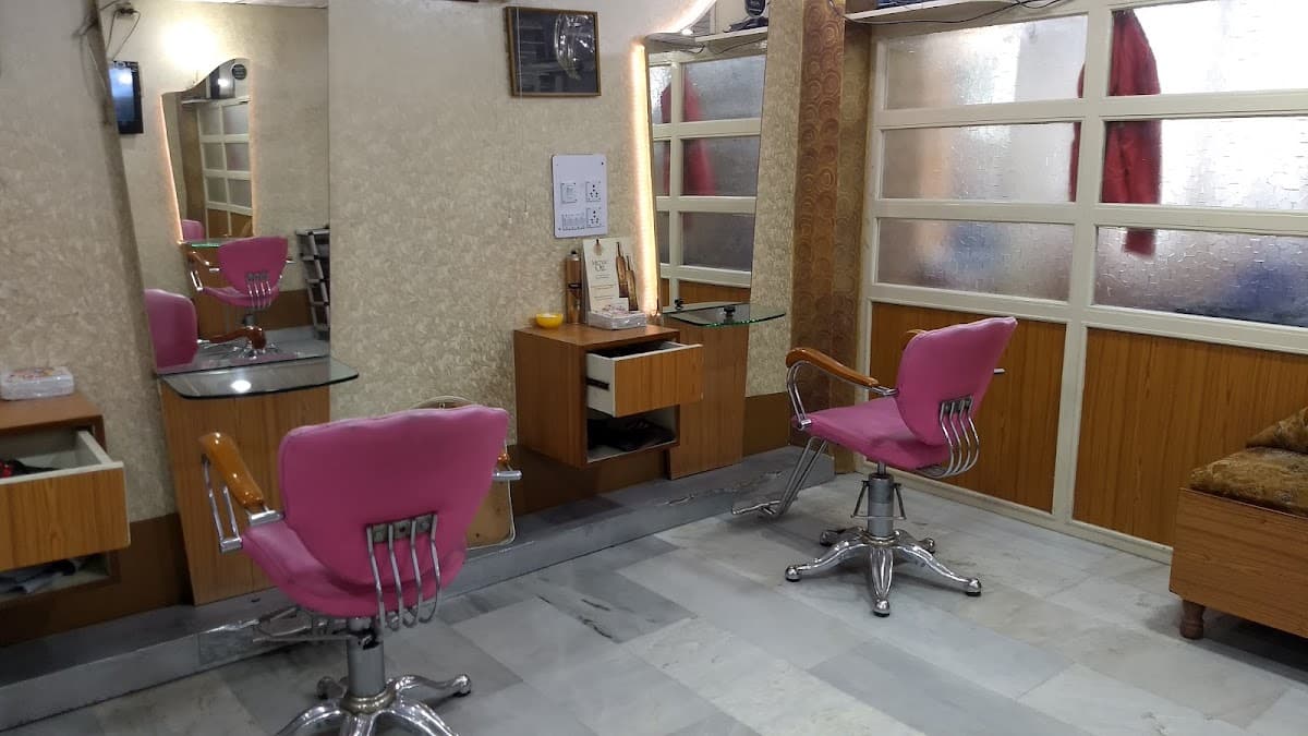 Scissor Style Beauty Salon | Best salon in Ludhiana | Hair salon