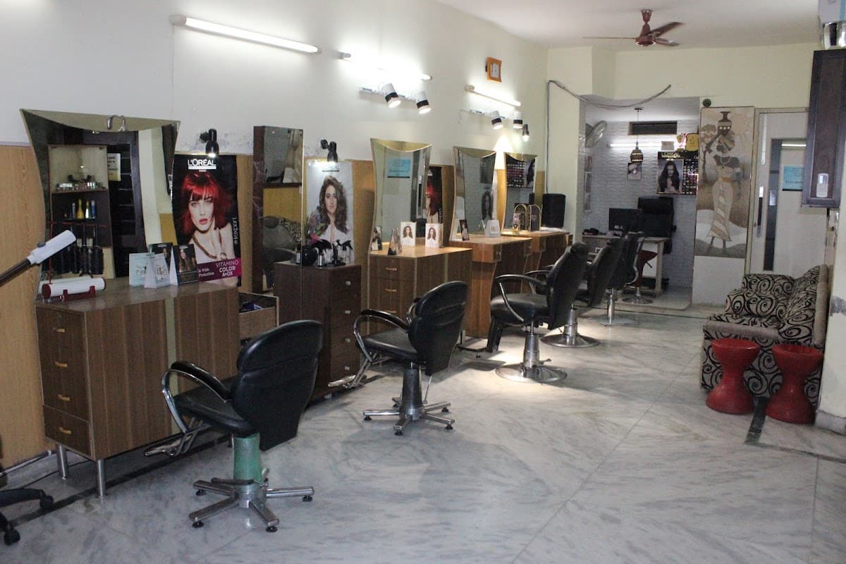 Nazz Shahnaz Beauty Clinic